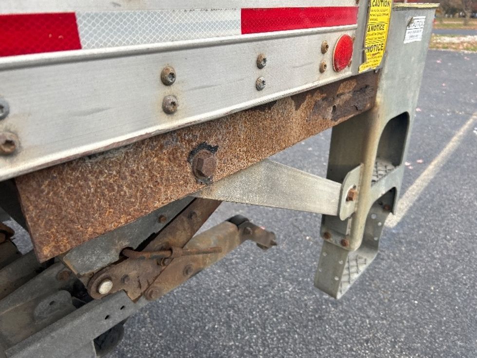 Medium Duty Box Truck-Light and Medium Duty Trucks-Hino-2019-268-Fredonia-NY-107,827\n\t\tmiles-$ 52,000 - Image 27