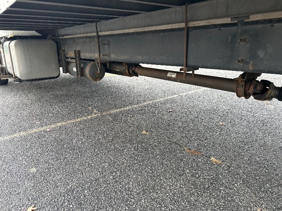 Medium Duty Box Truck-Light and Medium Duty Trucks-Hino-2019-268-Fredonia-NY-107,827\n\t\tmiles-$ 52,000 - Image 5