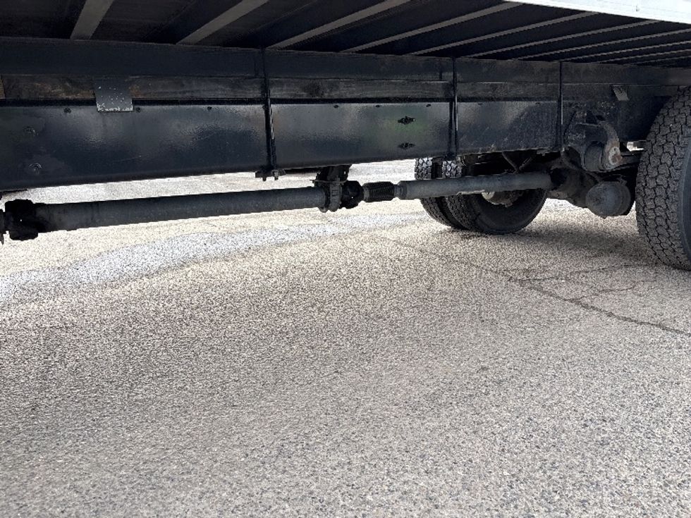 Medium Duty Box Truck-Light and Medium Duty Trucks-Hino-2019-268-Fresno-CA-127,170\n\t\tmiles-$ 59,750 - Image 5