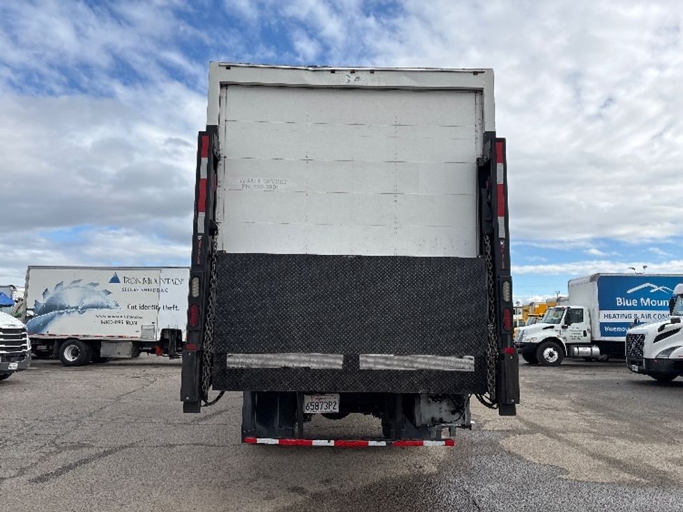 Medium Duty Box Truck-Light and Medium Duty Trucks-Hino-2019-268-Fresno-CA-127,170\n\t\tmiles-$ 59,750 - Image 7