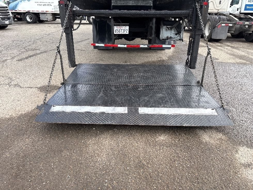 Medium Duty Box Truck-Light and Medium Duty Trucks-Hino-2019-268-Fresno-CA-127,170\n\t\tmiles-$ 59,750 - Image 9