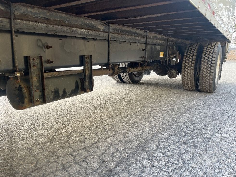 Medium Duty Box Truck-Light and Medium Duty Trucks-Hino-2019-268-Geneva-NY-129,314\n\t\tmiles-$ 45,000 - Image 5