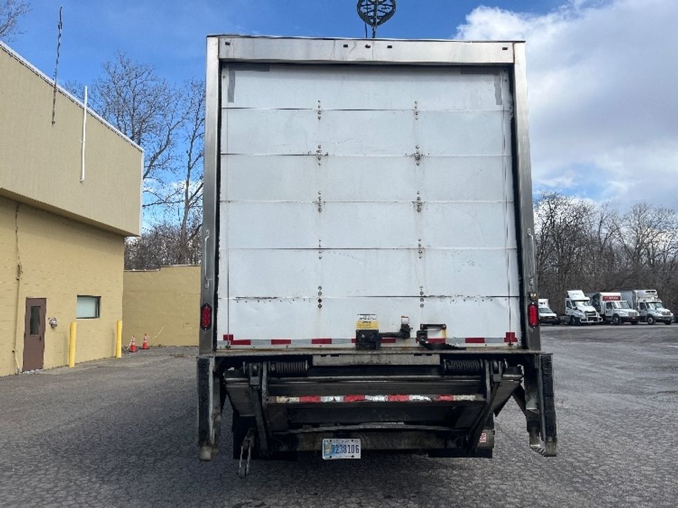 Medium Duty Box Truck-Light and Medium Duty Trucks-Hino-2019-268-Geneva-NY-129,314\n\t\tmiles-$ 45,000 - Image 7