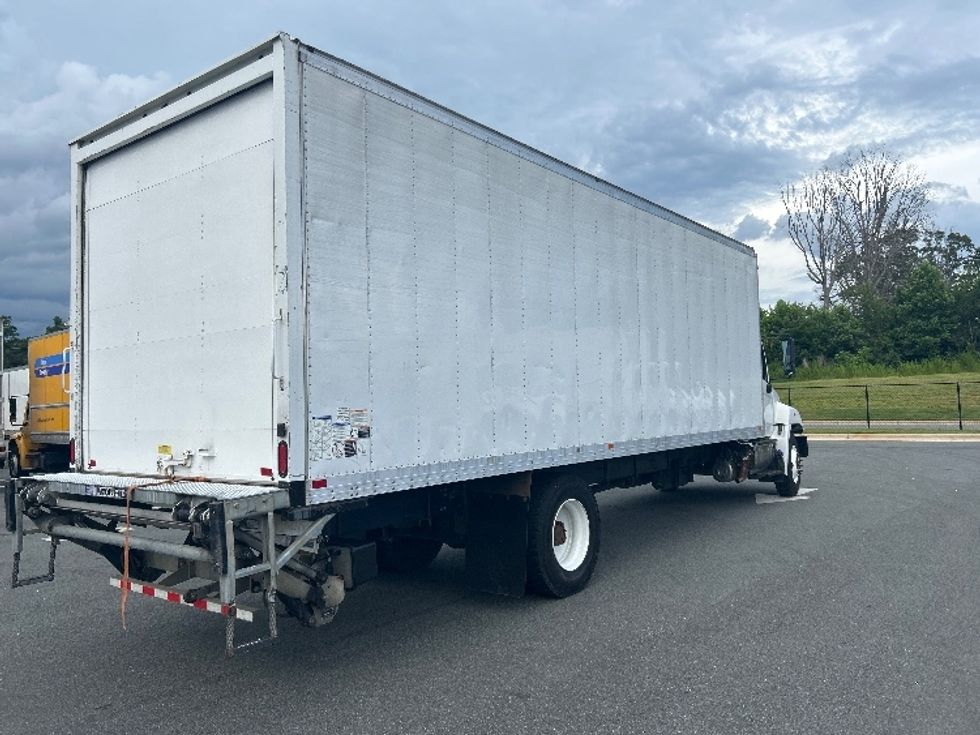 Medium Duty Box Truck-Light and Medium Duty Trucks-Hino-2019-268-Greensboro-NC-133,447\n\t\tmiles-$ 58,500 - Image 13