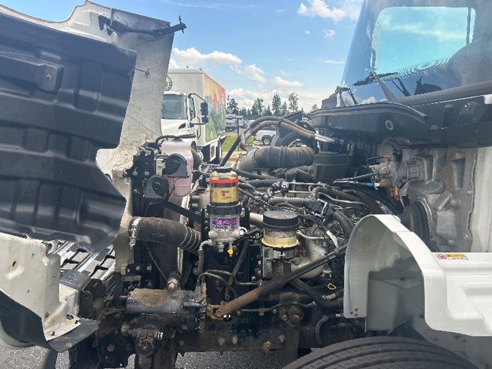 Medium Duty Box Truck-Light and Medium Duty Trucks-Hino-2019-268-Greensboro-NC-133,447\n\t\tmiles-$ 58,500 - Image 22