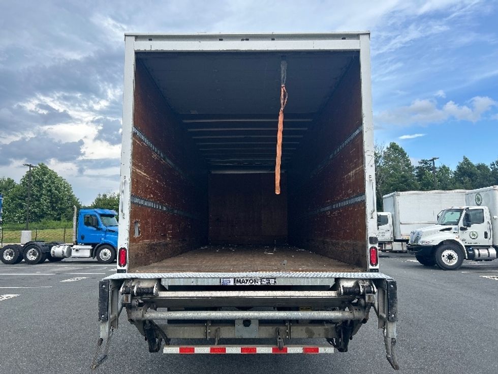 Medium Duty Box Truck-Light and Medium Duty Trucks-Hino-2019-268-Greensboro-NC-133,447\n\t\tmiles-$ 58,500 - Image 8