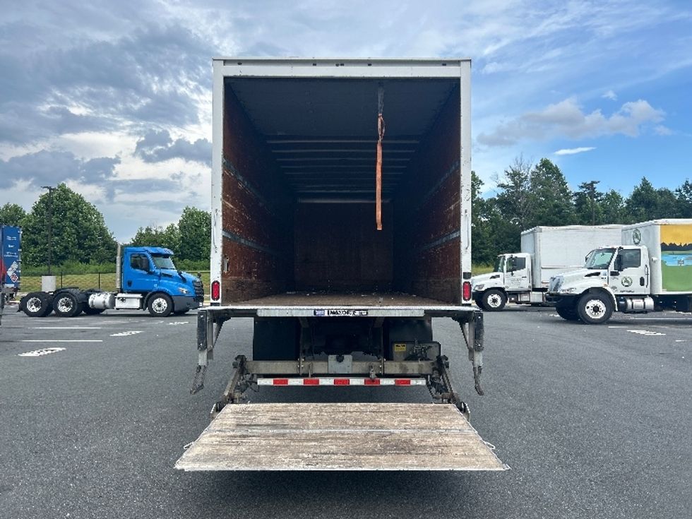 Medium Duty Box Truck-Light and Medium Duty Trucks-Hino-2019-268-Greensboro-NC-133,447\n\t\tmiles-$ 58,500 - Image 9