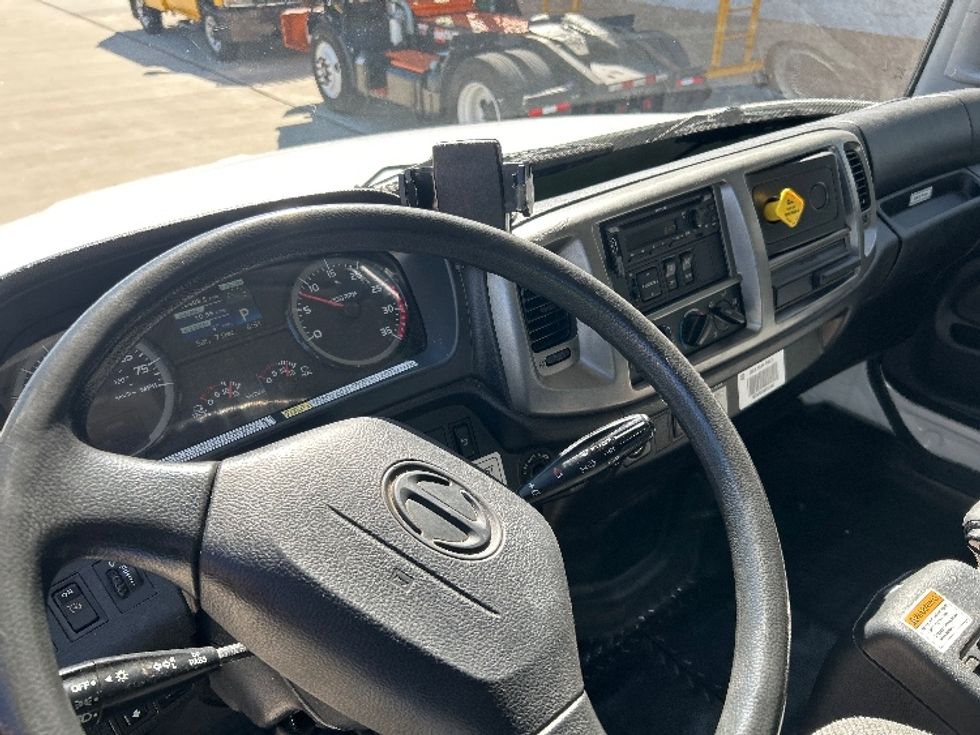 Medium Duty Box Truck-Light and Medium Duty Trucks-Hino-2019-268-Houston-TX-174,443\n\t\tmiles-$ 51,500 - Image 17