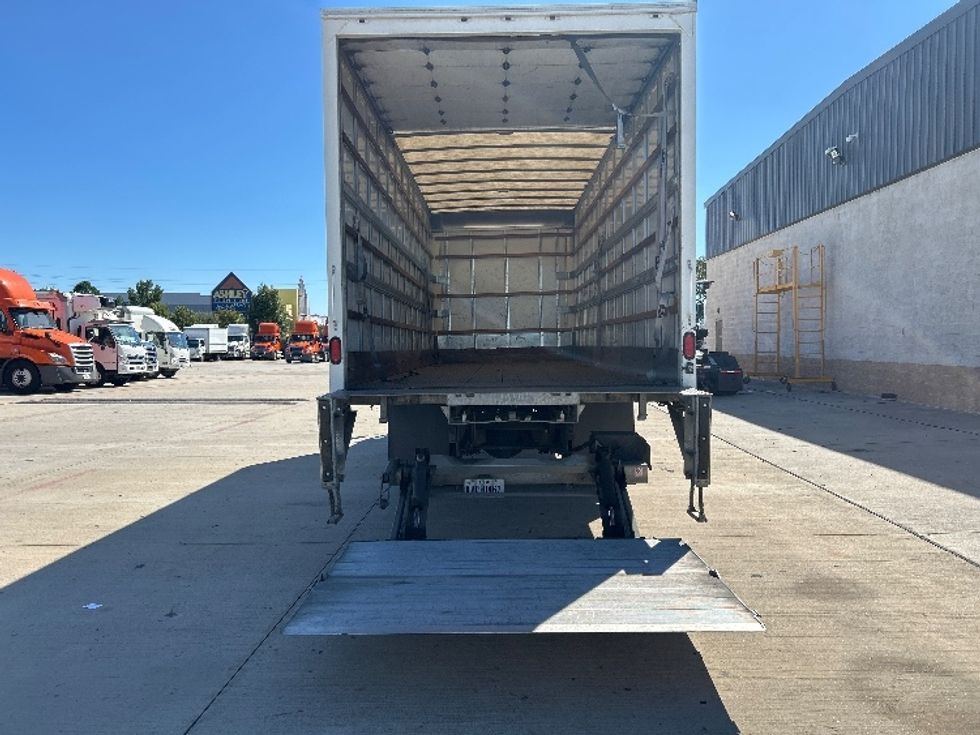 Medium Duty Box Truck-Light and Medium Duty Trucks-Hino-2019-268-Houston-TX-174,443\n\t\tmiles-$ 51,500 - Image 9