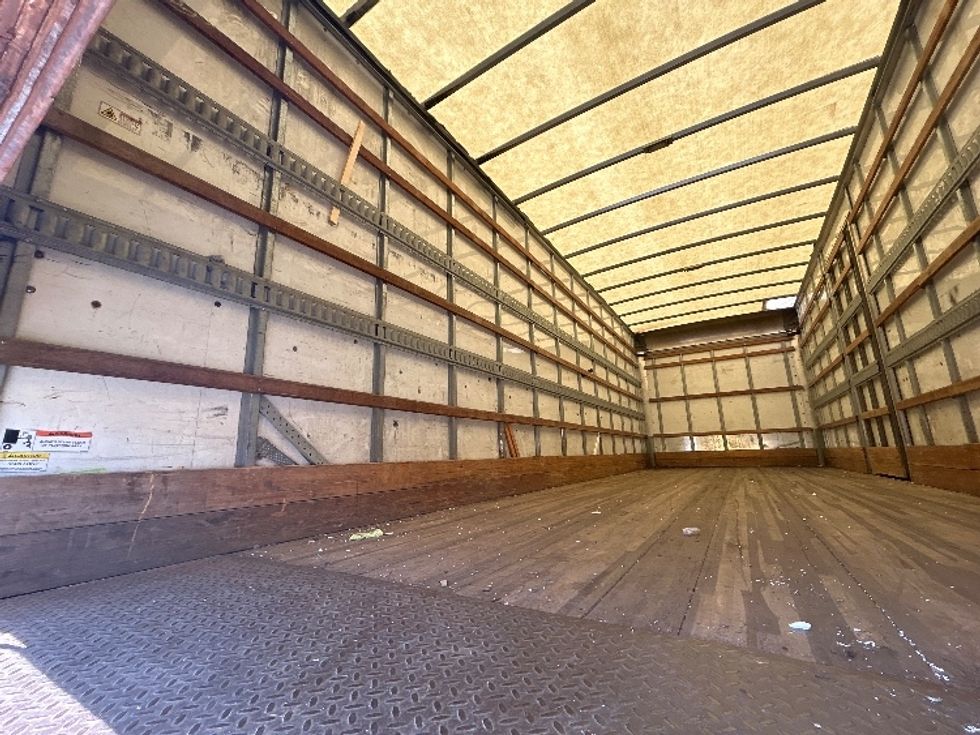 Medium Duty Box Truck-Light and Medium Duty Trucks-Hino-2019-268-Indianapolis-IN-133,938\n\t\tmiles-$ 57,000 - Image 11