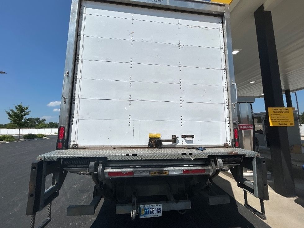 Medium Duty Box Truck-Light and Medium Duty Trucks-Hino-2019-268-Indianapolis-IN-133,938\n\t\tmiles-$ 57,000 - Image 7