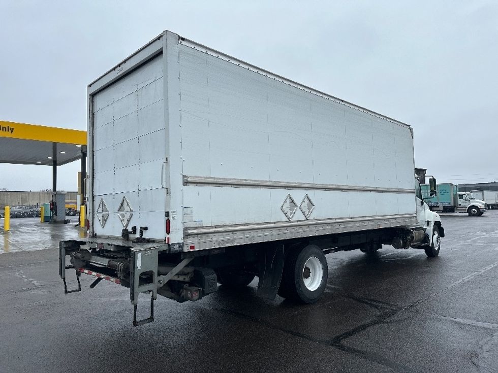 Medium Duty Box Truck-Light and Medium Duty Trucks-Hino-2019-268-Indianapolis-IN-237,734\n\t\tmiles-$ 40,750 - Image 13