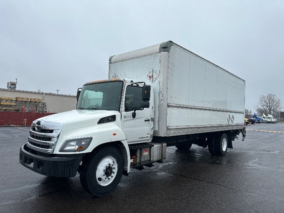 Medium Duty Box Truck-Light and Medium Duty Trucks-Hino-2019-268-Indianapolis-IN-237,734\n\t\tmiles-$ 40,750 - Image 3