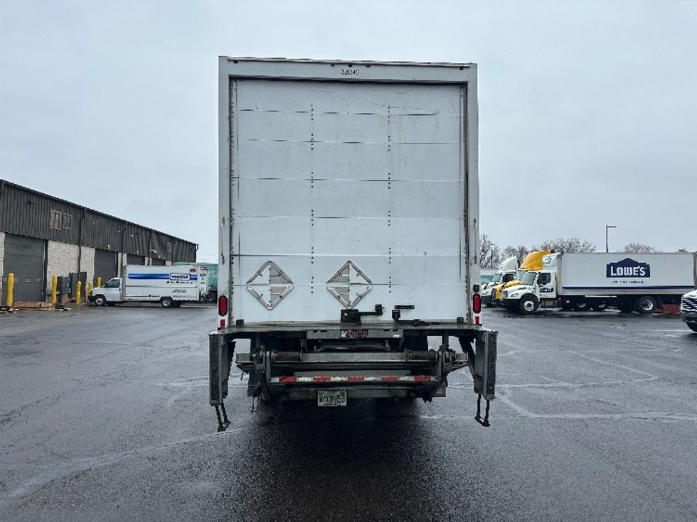 Medium Duty Box Truck-Light and Medium Duty Trucks-Hino-2019-268-Indianapolis-IN-237,734\n\t\tmiles-$ 40,750 - Image 7