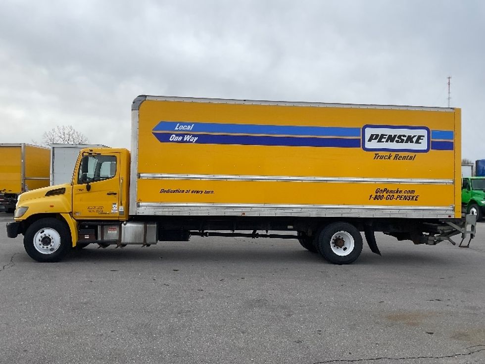 Medium Duty Box Truck-Light and Medium Duty Trucks-Hino-2019-268-Indianapolis-IN-253,031\n\t\tmiles-$ 35,000 - Image 4