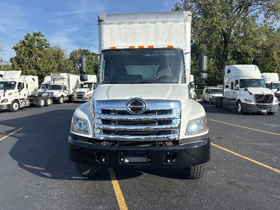 Medium Duty Box Truck-Light and Medium Duty Trucks-Hino-2019-268-Indianapolis-IN-258,246\n\t\tmiles-$ 41,500 - Image 2