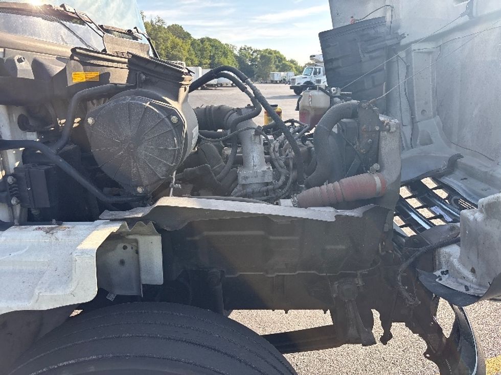 Medium Duty Box Truck-Light and Medium Duty Trucks-Hino-2019-268-Indianapolis-IN-258,246\n\t\tmiles-$ 41,500 - Image 23