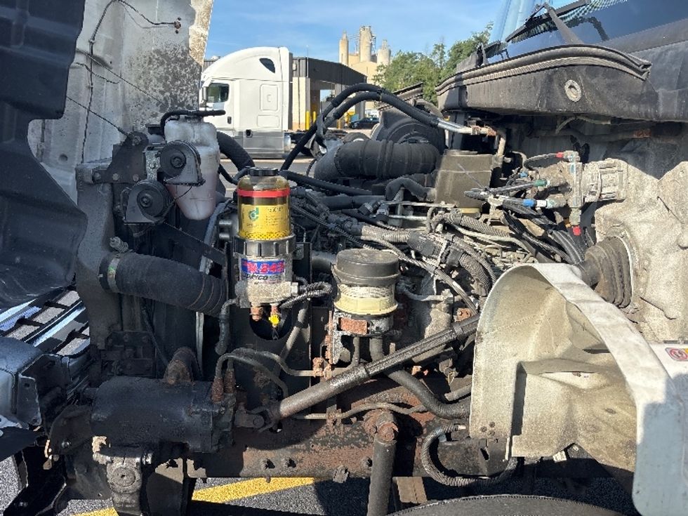 Medium Duty Box Truck-Light and Medium Duty Trucks-Hino-2019-268-Indianapolis-IN-258,246\n\t\tmiles-$ 41,500 - Image 24