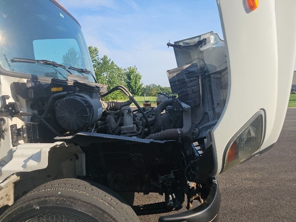 Medium Duty Box Truck-Light and Medium Duty Trucks-Hino-2019-268-Kansas City-MO-125,856\n\t\tmiles-$ 58,000 - Image 23