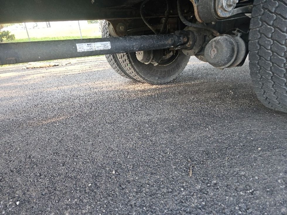 Medium Duty Box Truck-Light and Medium Duty Trucks-Hino-2019-268-Kansas City-MO-125,856\n\t\tmiles-$ 58,000 - Image 5