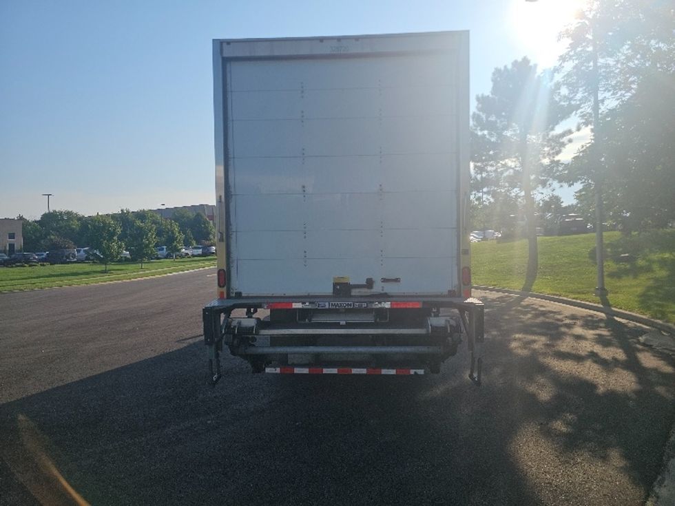 Medium Duty Box Truck-Light and Medium Duty Trucks-Hino-2019-268-Kansas City-MO-125,856\n\t\tmiles-$ 58,000 - Image 7