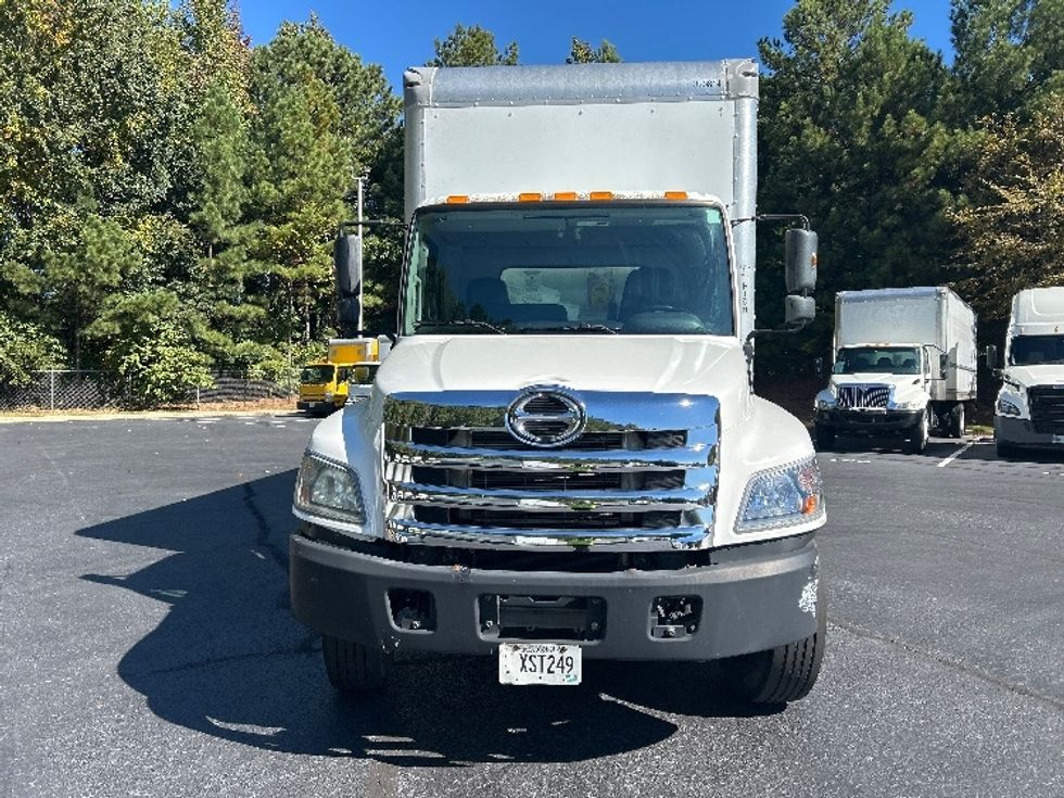 Medium Duty Box Truck-Light and Medium Duty Trucks-Hino-2019-268-Kennesaw-GA-140,950\n\t\tmiles-$ 60,750 - Image 2