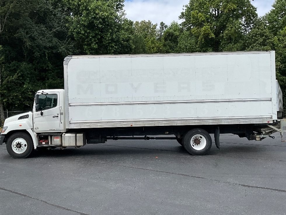 Medium Duty Box Truck-Light and Medium Duty Trucks-Hino-2019-268-Kennesaw-GA-140,950\n\t\tmiles-$ 60,750 - Image 3