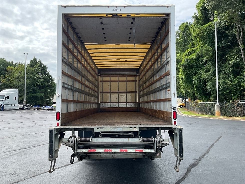 Medium Duty Box Truck-Light and Medium Duty Trucks-Hino-2019-268-Kennesaw-GA-140,950\n\t\tmiles-$ 60,750 - Image 7