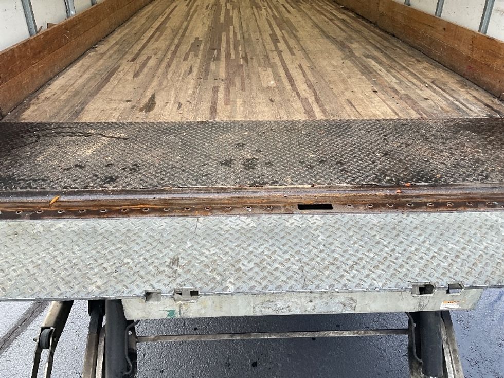 Medium Duty Box Truck-Light and Medium Duty Trucks-Hino-2019-268-Kennesaw-GA-172,381\n\t\tmiles-$ 56,250 - Image 10