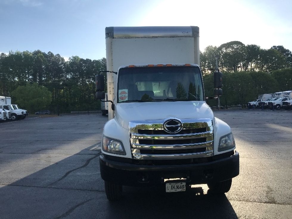 Medium Duty Box Truck-Light and Medium Duty Trucks-Hino-2019-268-Kennesaw-GA-173,089\n\t\tmiles-$ 57,250 - Image 2