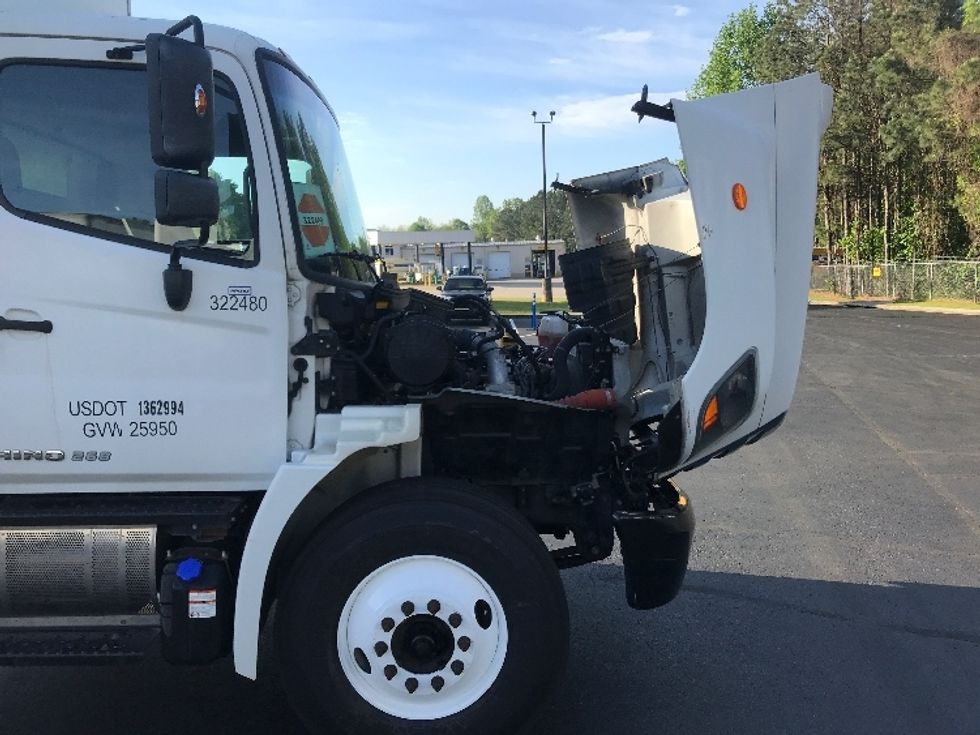 Medium Duty Box Truck-Light and Medium Duty Trucks-Hino-2019-268-Kennesaw-GA-173,089\n\t\tmiles-$ 57,250 - Image 23