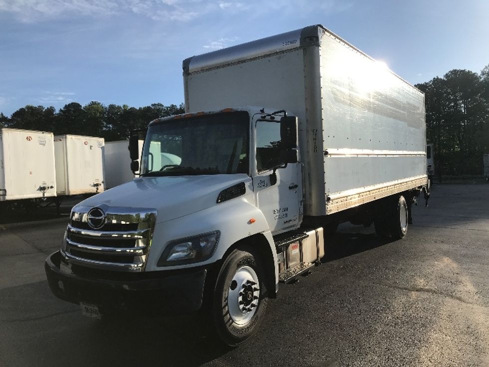Medium Duty Box Truck-Light and Medium Duty Trucks-Hino-2019-268-Kennesaw-GA-173,089\n\t\tmiles-$ 57,250 - Image 3