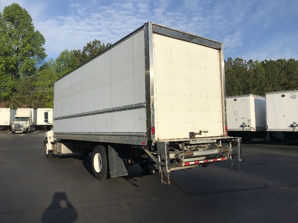Medium Duty Box Truck-Light and Medium Duty Trucks-Hino-2019-268-Kennesaw-GA-173,089\n\t\tmiles-$ 57,250 - Image 6