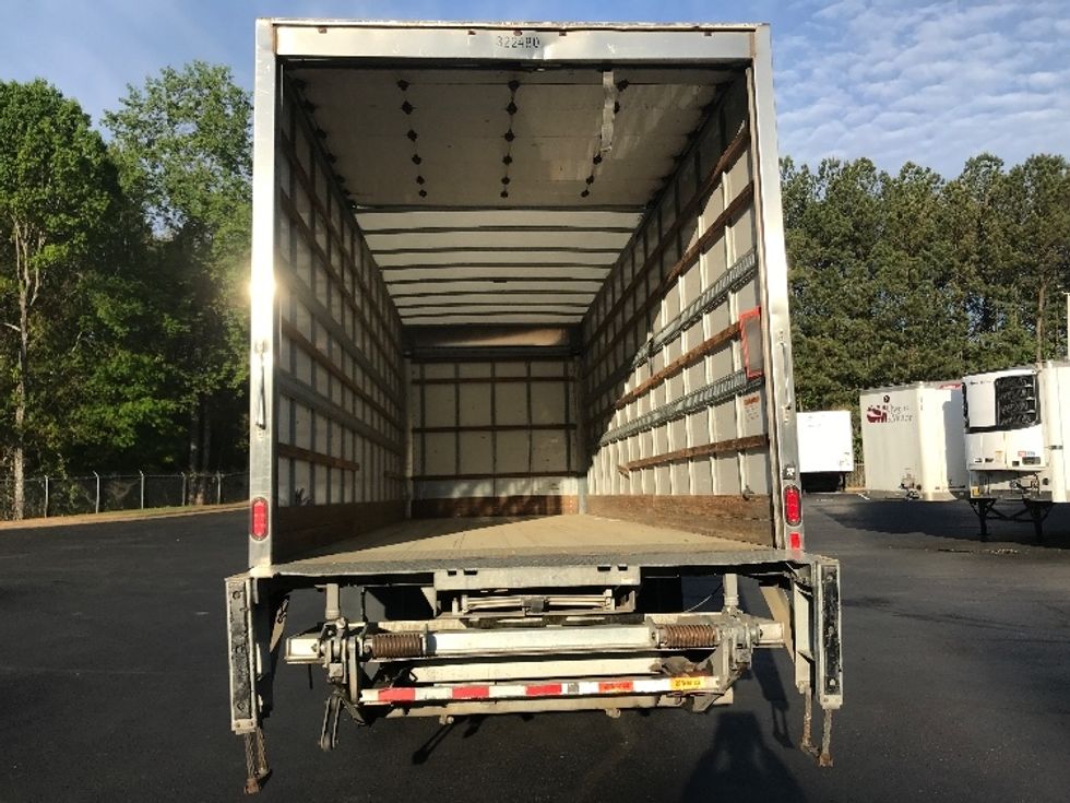 Medium Duty Box Truck-Light and Medium Duty Trucks-Hino-2019-268-Kennesaw-GA-173,089\n\t\tmiles-$ 57,250 - Image 8
