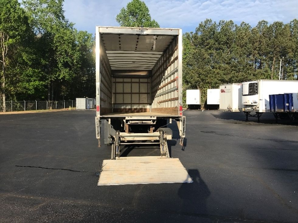Medium Duty Box Truck-Light and Medium Duty Trucks-Hino-2019-268-Kennesaw-GA-173,089\n\t\tmiles-$ 57,250 - Image 9