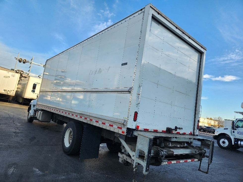Medium Duty Box Truck-Light and Medium Duty Trucks-Hino-2019-268-Kent-WA-82,384\n\t\tmiles-$ 62,000 - Image 6