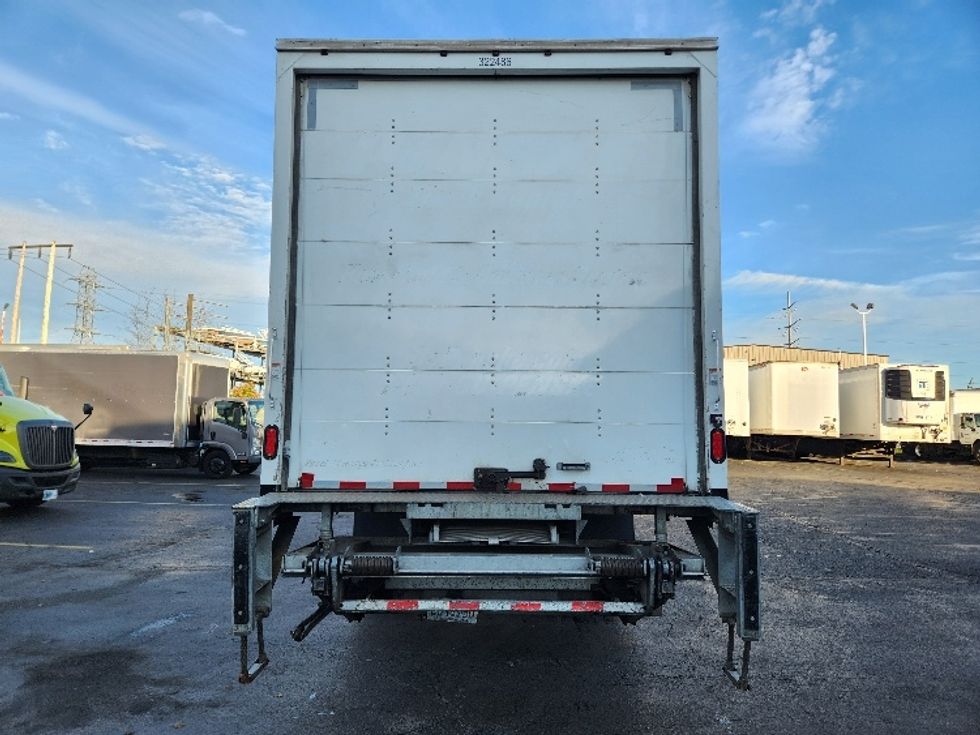 Medium Duty Box Truck-Light and Medium Duty Trucks-Hino-2019-268-Kent-WA-82,384\n\t\tmiles-$ 62,000 - Image 7