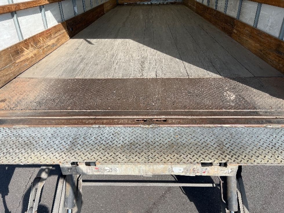 Medium Duty Box Truck-Light and Medium Duty Trucks-Hino-2019-268-King Of Prussia-PA-107,101\n\t\tmiles-$ 54,250 - Image 10