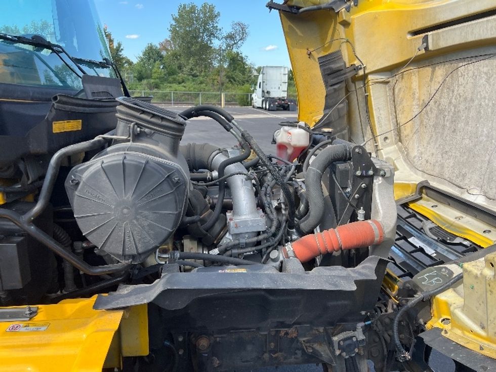 Medium Duty Box Truck-Light and Medium Duty Trucks-Hino-2019-268-King Of Prussia-PA-107,101\n\t\tmiles-$ 54,250 - Image 23