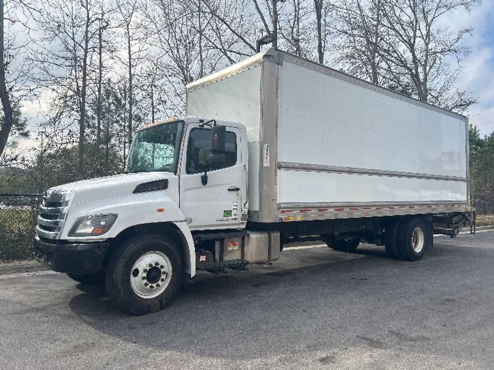 Medium Duty Box Truck-Light and Medium Duty Trucks-Hino-2019-268-Ladson-SC-175,573\n\t\tmiles-$ 51,750 - Image 3