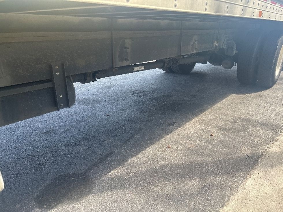 Medium Duty Box Truck-Light and Medium Duty Trucks-Hino-2019-268-Ladson-SC-175,573\n\t\tmiles-$ 51,750 - Image 5