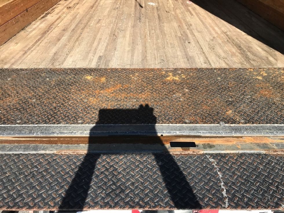 Medium Duty Box Truck-Light and Medium Duty Trucks-Hino-2019-268-Ladson-SC-197,471\n\t\tmiles-$ 49,750 - Image 10