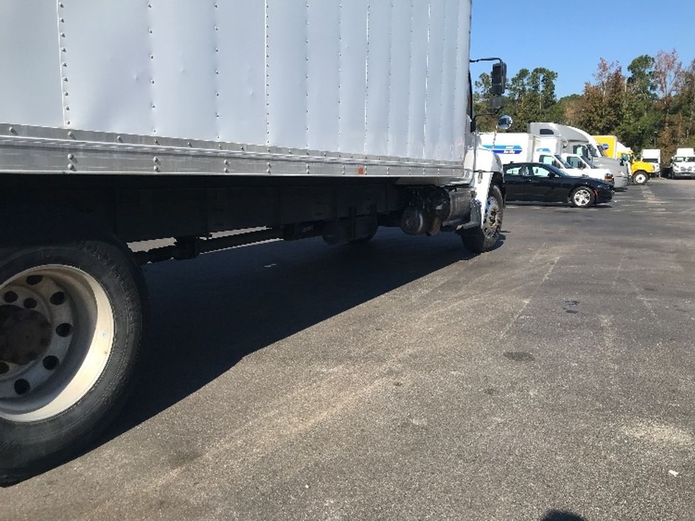 Medium Duty Box Truck-Light and Medium Duty Trucks-Hino-2019-268-Ladson-SC-197,471\n\t\tmiles-$ 49,750 - Image 14