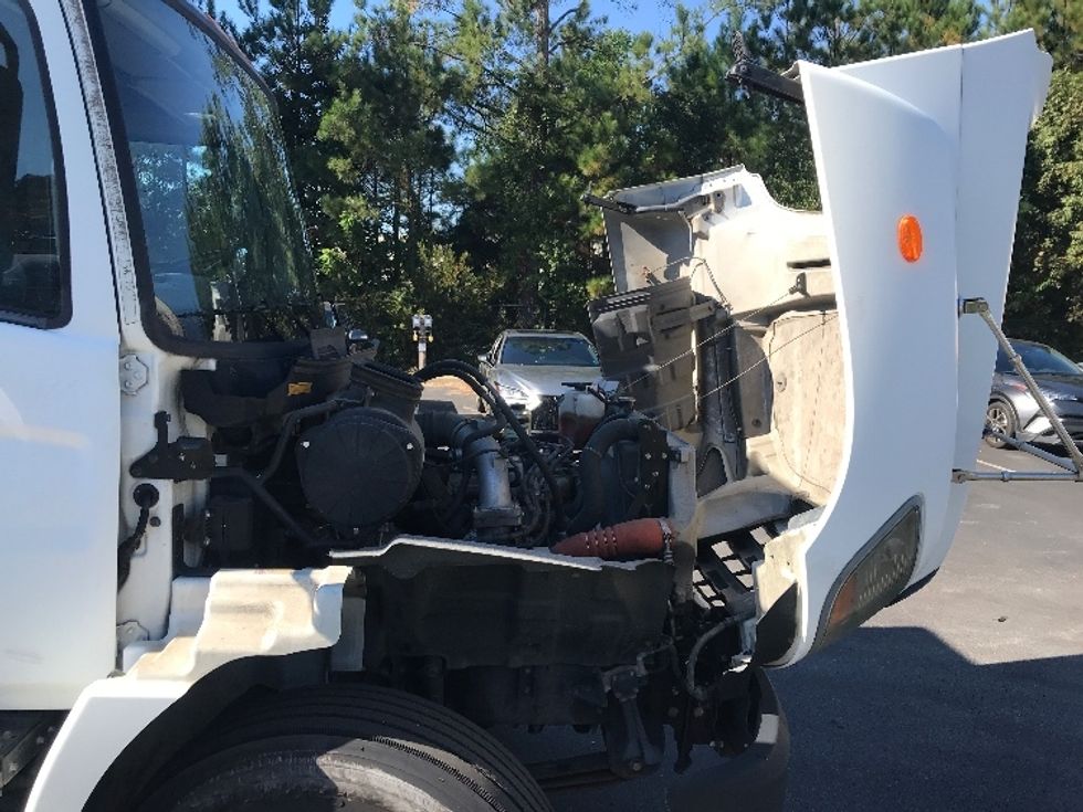 Medium Duty Box Truck-Light and Medium Duty Trucks-Hino-2019-268-Ladson-SC-197,471\n\t\tmiles-$ 49,750 - Image 22