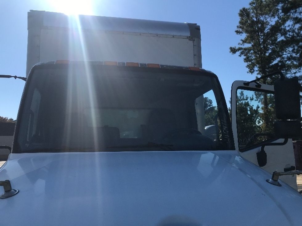 Medium Duty Box Truck-Light and Medium Duty Trucks-Hino-2019-268-Ladson-SC-197,471\n\t\tmiles-$ 49,750 - Image 27