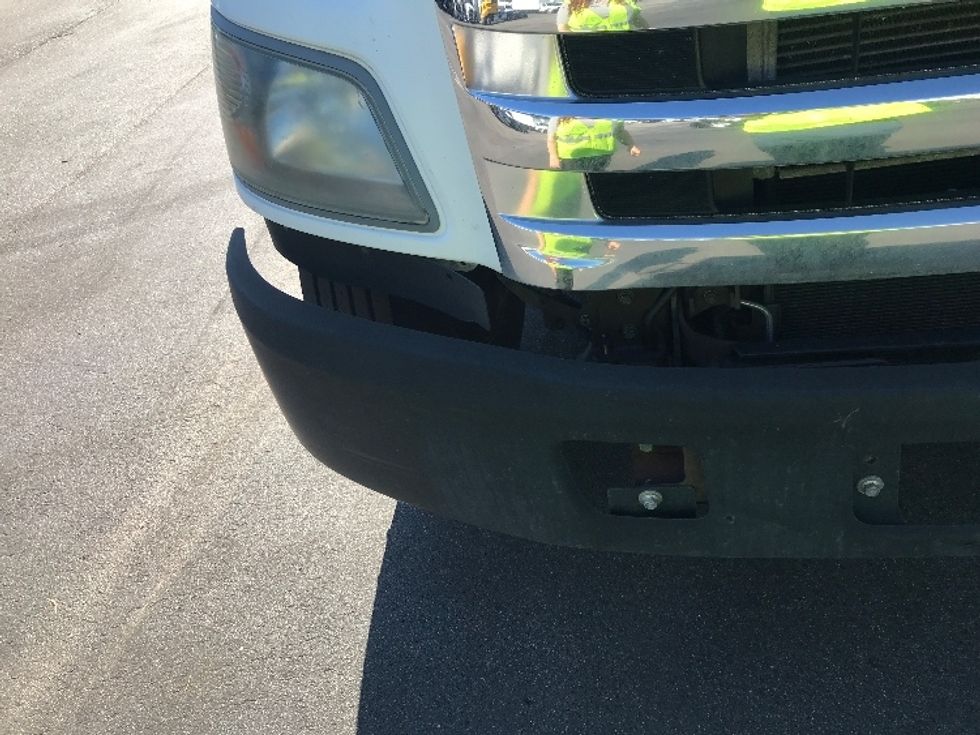 Medium Duty Box Truck-Light and Medium Duty Trucks-Hino-2019-268-Ladson-SC-197,471\n\t\tmiles-$ 49,750 - Image 28