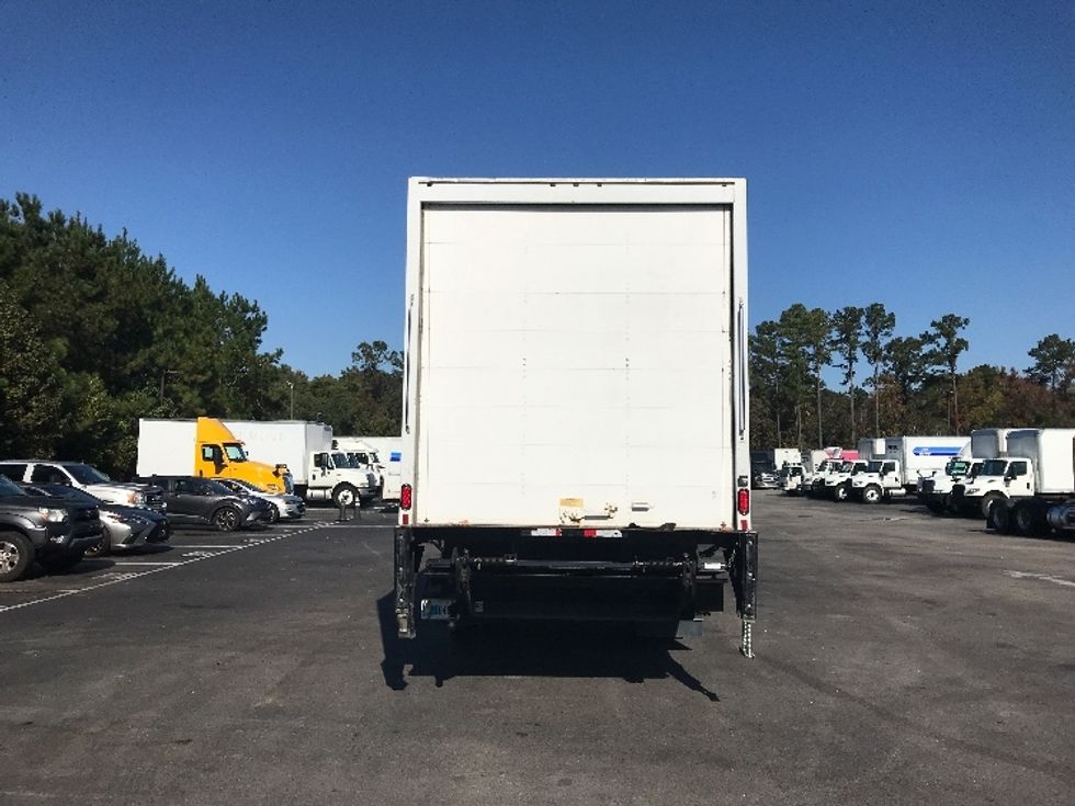 Medium Duty Box Truck-Light and Medium Duty Trucks-Hino-2019-268-Ladson-SC-197,471\n\t\tmiles-$ 49,750 - Image 7