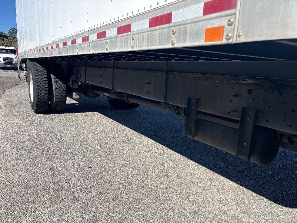 Medium Duty Box Truck-Light and Medium Duty Trucks-Hino-2019-268-Ladson-SC-198,250\n\t\tmiles-$ 45,500 - Image 14