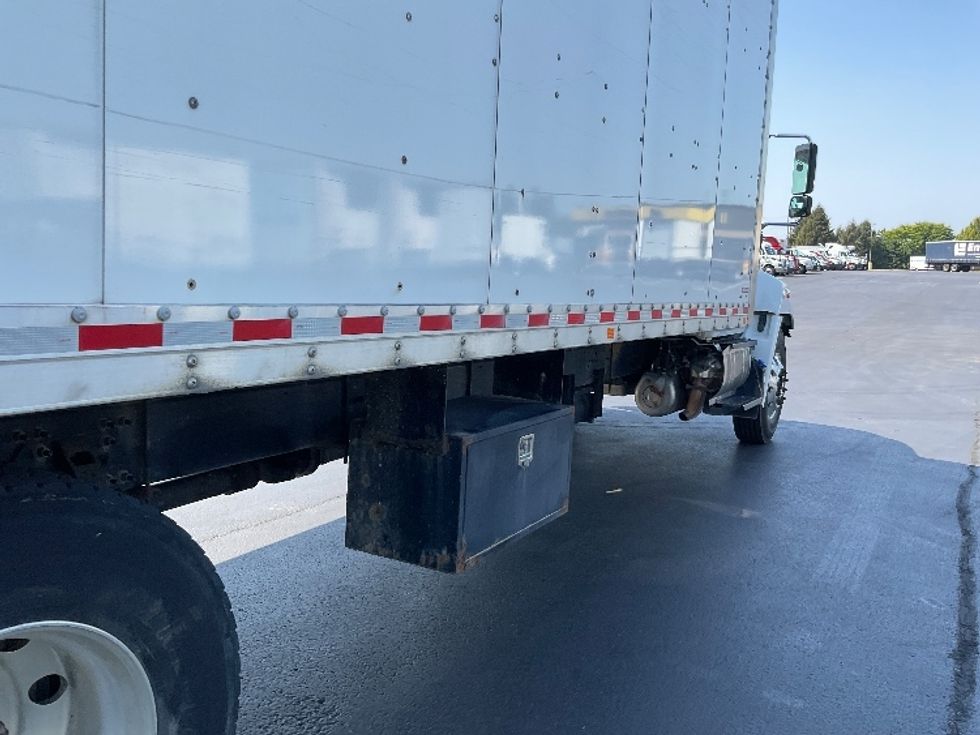 Medium Duty Box Truck-Light and Medium Duty Trucks-Hino-2019-268-Lancaster-PA-351,356\n\t\tmiles-$ 21,750 - Image 14