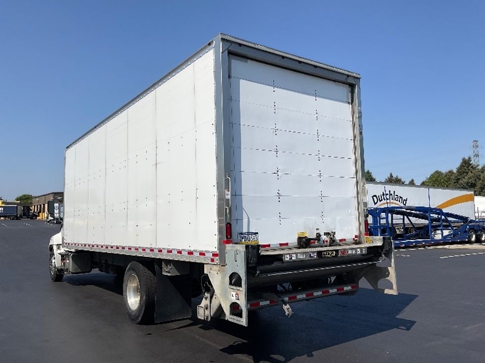 Medium Duty Box Truck-Light and Medium Duty Trucks-Hino-2019-268-Lancaster-PA-351,356\n\t\tmiles-$ 21,750 - Image 6